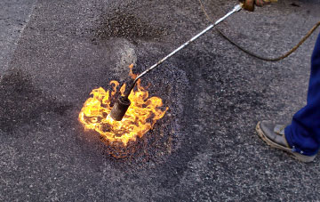 Linsidemore flat roofing repairs